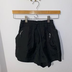 High waisted sport shorts